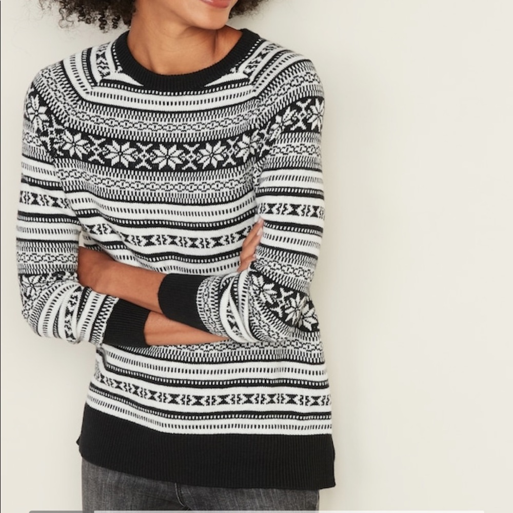 Old Navy sweater